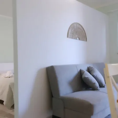 Domus Deledda 'sole' Apartmán *