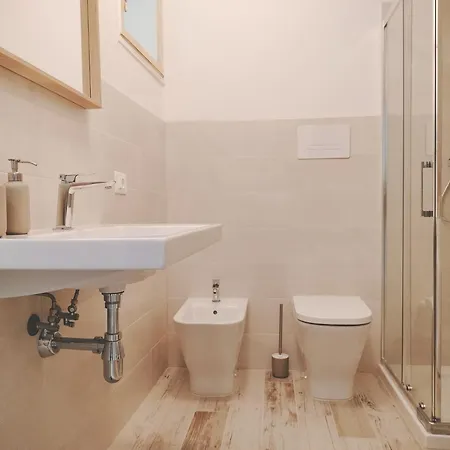 Apartment Domus Deledda 'sole' *